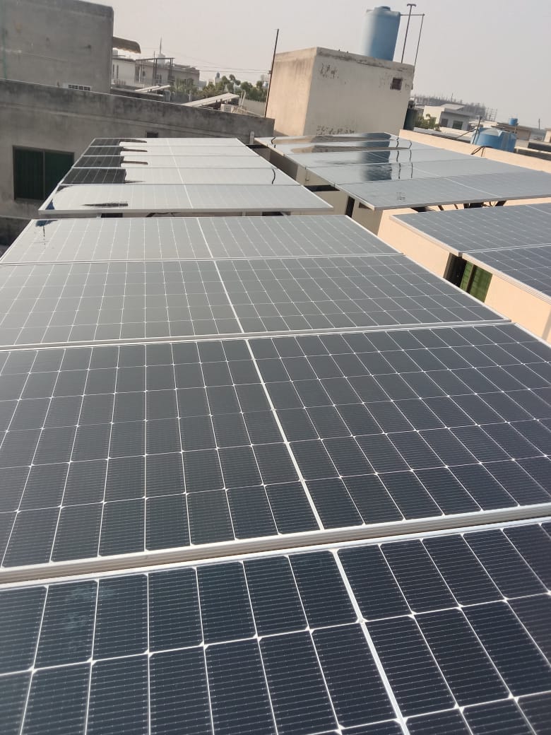 Solar Panel Cleaning Work - Image 11